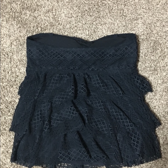 Women’s eyelit lace multi tiered swimsuit top - Picture 6 of 6